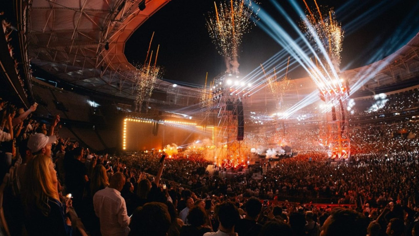 Max Korzh İstanbul'u salladı: 5 saatlik performansla tozu dumana kattı - Resim : 4