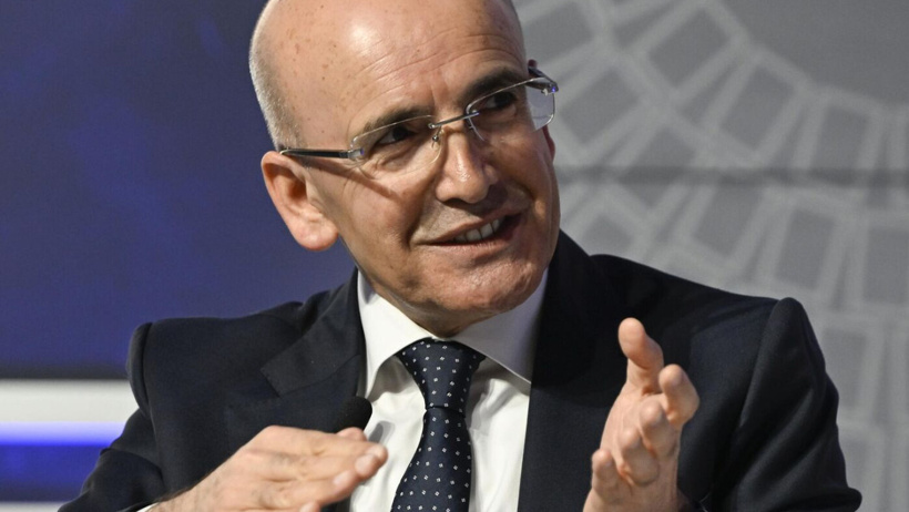 Erdoğan Mehmet Şimşek'ten vazgeçmeyince Yeni Şafak yöntem değiştirdi - Resim : 1