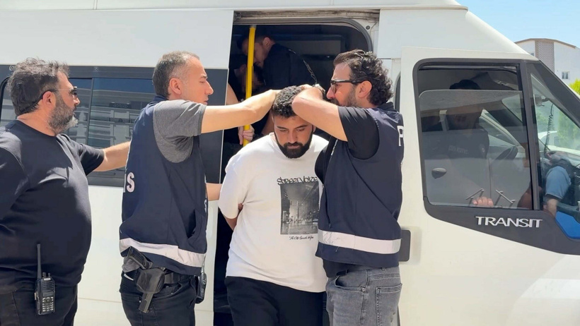 Hamile eşini öldürüp video çekip yakınlarına gönderen cani koca yakalandı: Operasyon anı dron kamerasında! - Resim : 5
