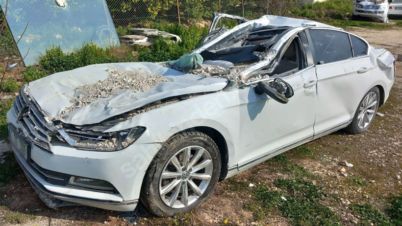 Deprem hasarlı araçlarla bankaları dolandıran şebeke yakalandı - Resim : 2