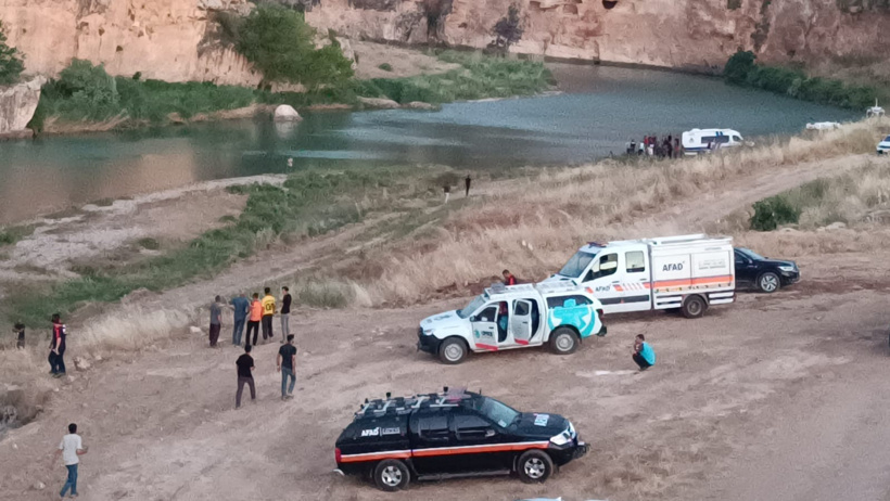 Serinlemek için girilen nehirler can alıyor: 1 kişi kayıp, 1 kişi yaşamını yitirdi - Resim : 1