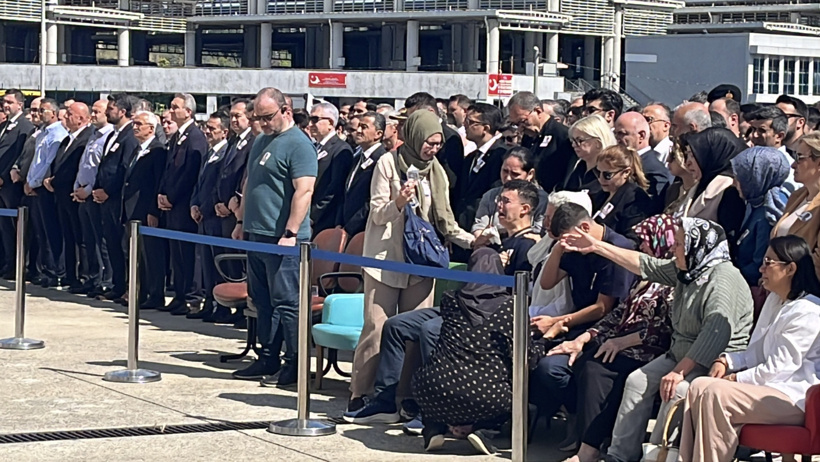 Duruşma sırasında ölen savcı için veda töreni... Ailesi gözyaşlarına boğuldu - Resim : 5