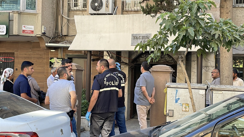 Bir süredir haber alınamıyordu: Hukuk bürosunda ölü bulundu - Resim : 1