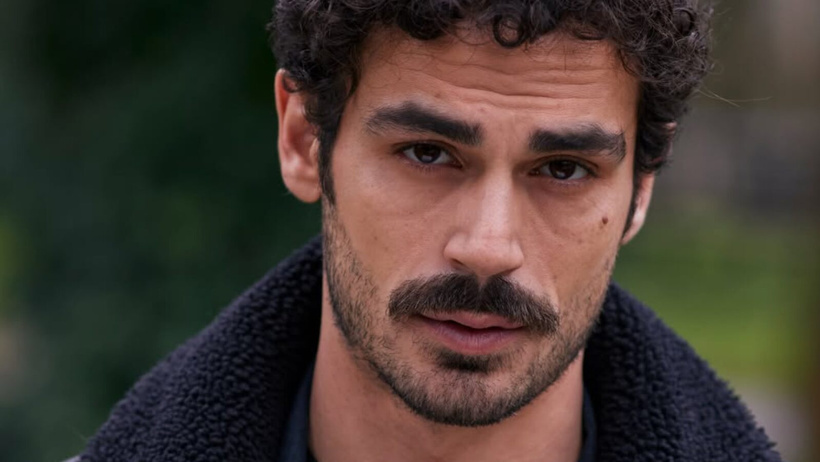 TRT set baskını sonrası sözleşmesini feshetmişti! Yerine gelen oyuncu belli oldu - Resim : 1