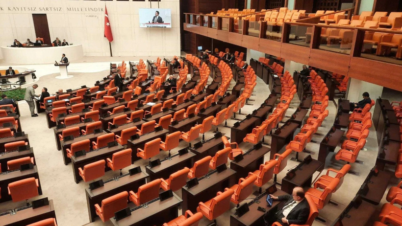 AKP'li vekiller MHP'lilerin yerine sahte imza attı! Cumhur'da 'siyasi ahlaksızlık' gerilimi - Resim : 2