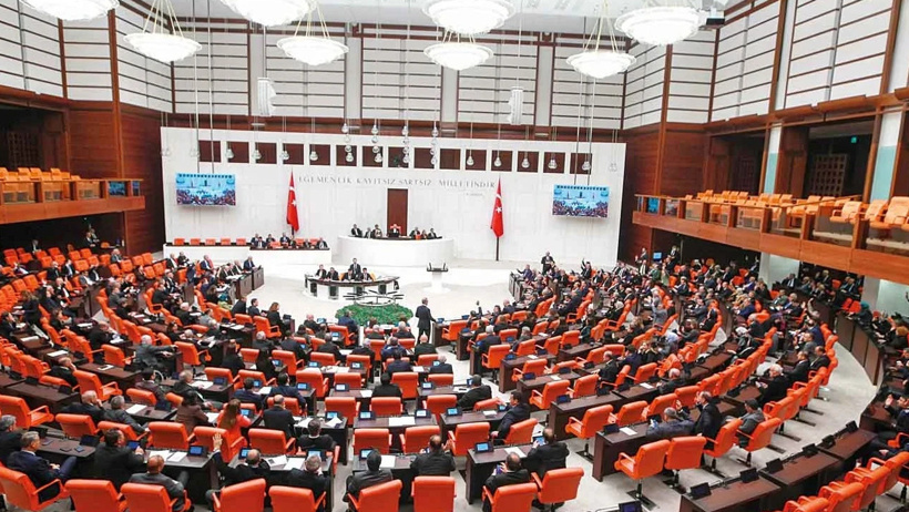 İktidar açlık grevindeki öğretmenleri görüşmeyi reddetti - Resim : 1