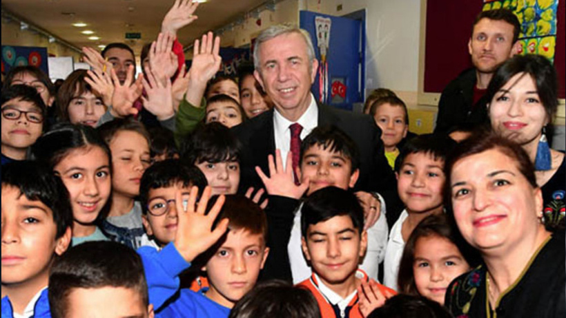 Mansur Yavaş tek tek kutladı: Hepinizi sevgiyle kucaklıyorum - Resim : 1