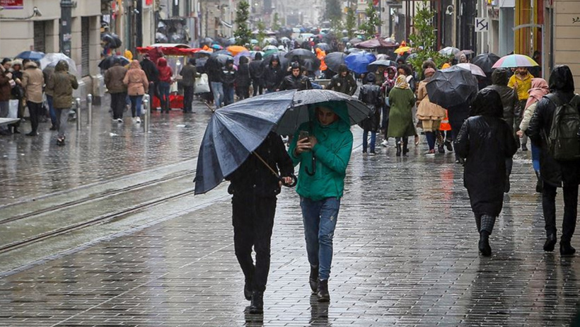 AKOM İstanbullulara müjdeli haberi verdi! Yağmurun geleceği tarihi açıkladı - Resim : 1