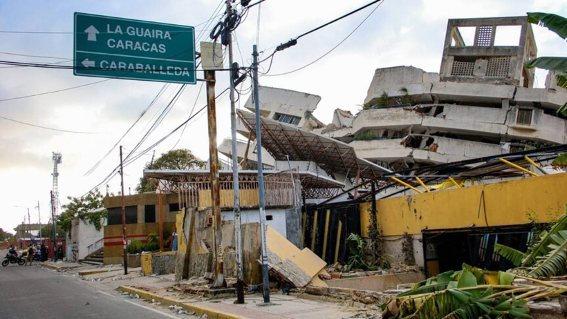 Çifte depremin üzerine sel felaketi! Venezuela'da evler ve iş yerleri sular altında - Resim : 3