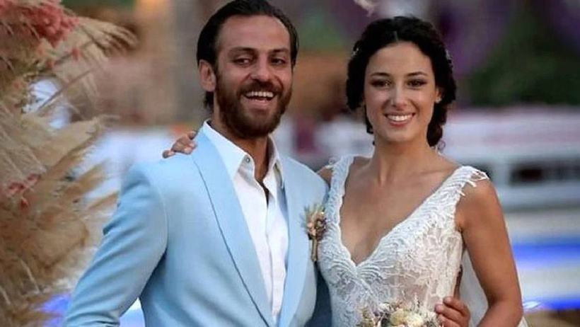 8 yıllık evliliği biten Erkan Kolçak Köstendil sessizliğini bozdu! Neden görüştüklerini açıkladı - Resim : 1