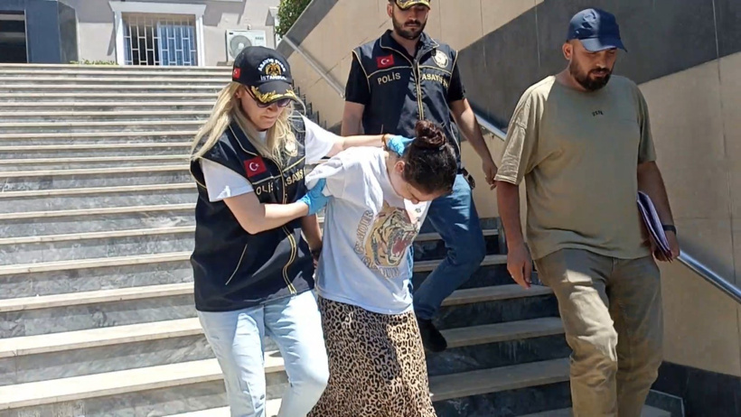 7 kez paçayı kurtaran kadın 8'inci çocuğuna hamileyken yakalandı! 127 yıl hapis cezası var - Resim : 1