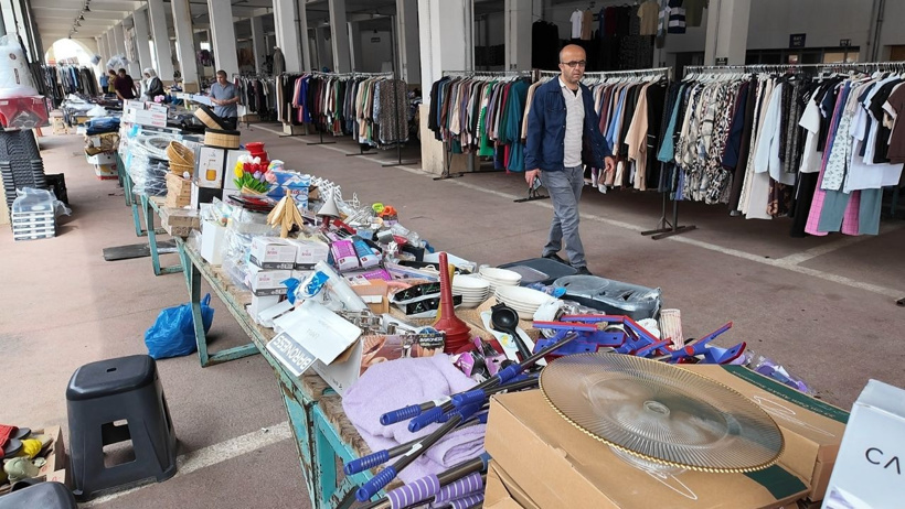 Emeklilerden pazarda geçim isyanı: Enflasyon hep maaş zammı yapılacağı zaman düşüyor - Resim : 1