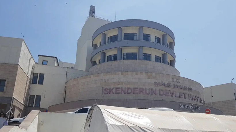 Depremde yıkıldı: Raporların biri bakanlığı suçladı diğeri akladı - Resim : 1