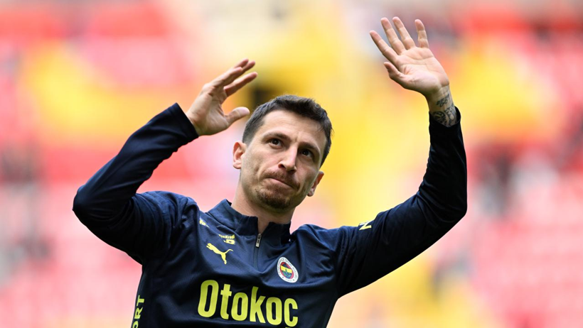 Fenerbahçe'yle 1 yıllığına anlaştı: Asgari ücret kazanacak - Resim : 1