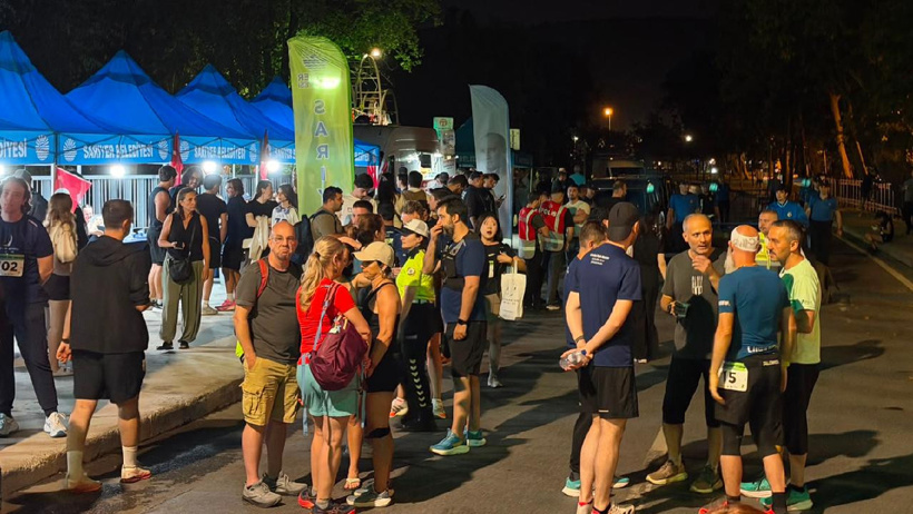 Türkiye'nin ilk gece maratonu gerçekleşti - Resim : 1
