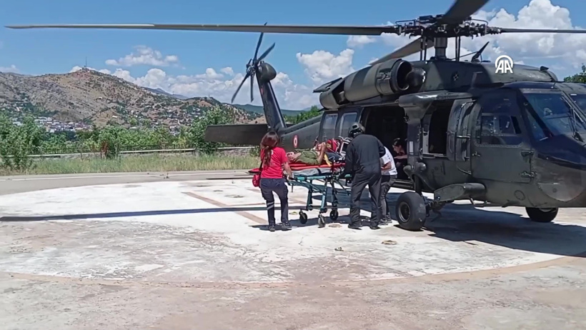 Kırsalda gezerken yılan ısırdı: Helikopter yaralı için havalandı - Resim : 1