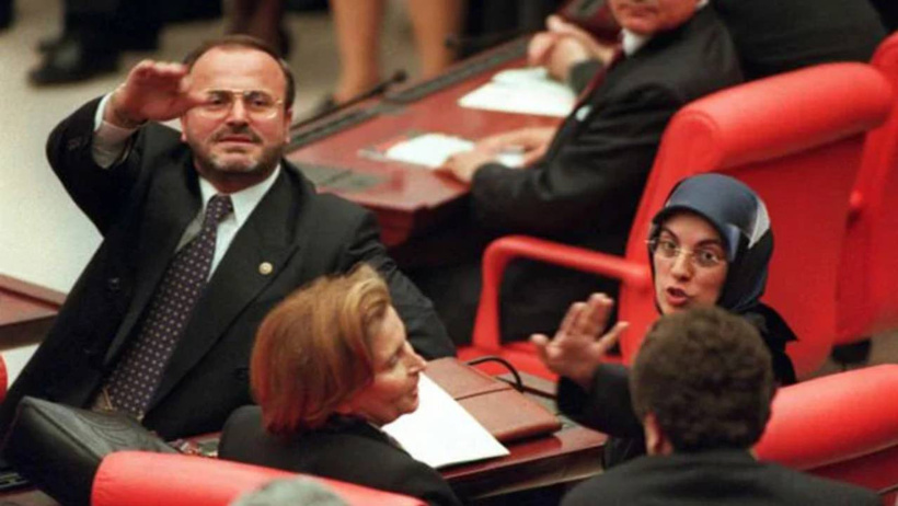 Erdoğan'ın en kritik görüşmelerinde neden hep o var? İşte merak edilen isim - Resim : 3