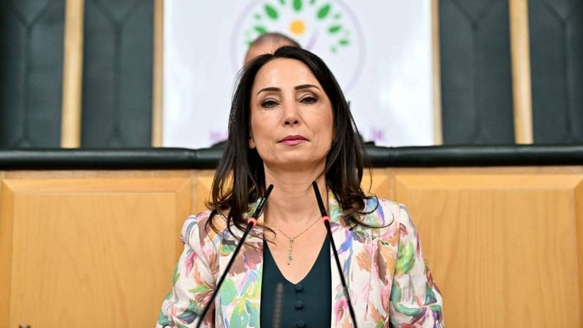 Tülay Hatimoğulları: CHP’ye yönelik operasyonlar süreci sabote ediyor - Resim : 1