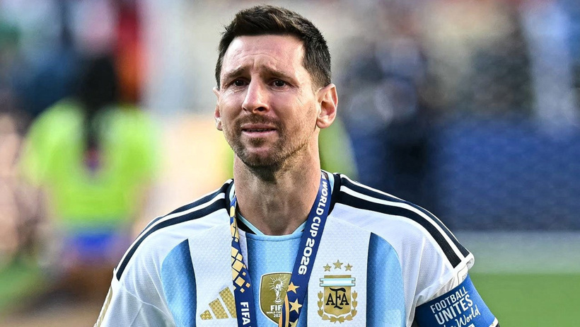 Arjantinli futbolcular İspanyollara saldırdı: Messi ağladı - Resim : 3