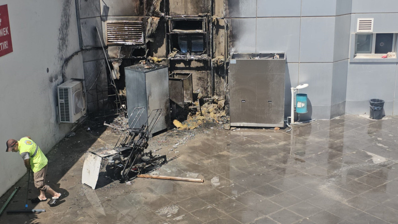 Şanlıurfa'da hastane yangını: Hastalar tahliye edildi - Resim : 1
