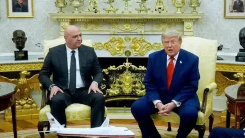 Lübnan lideri Trump'a hayranlığını dile getirince aferini kaptı!