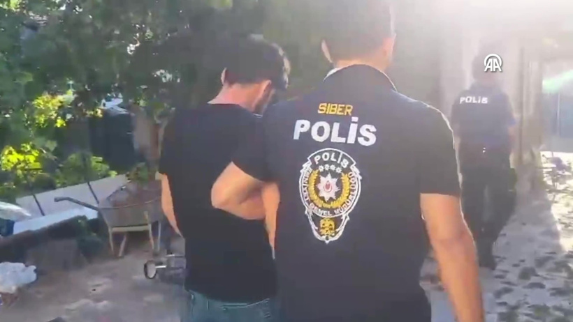 Yasa dışı bahis parası transferine aracılık edenlere operasyon: 16 tutuklama - Resim : 4