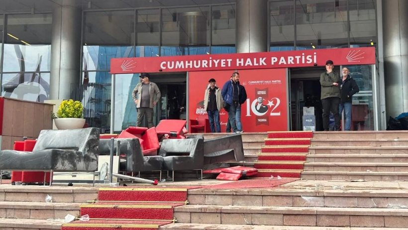Butlancılardan bir skandal daha! CHP Genel Merkezi'ne girmek için bodyguard tutmuşlar - Resim : 1