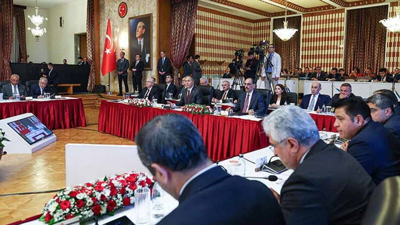 Süreç yasasının çerçevesini daha Meclis'e gelmeden iktidar medyası yazdı - Resim : 6