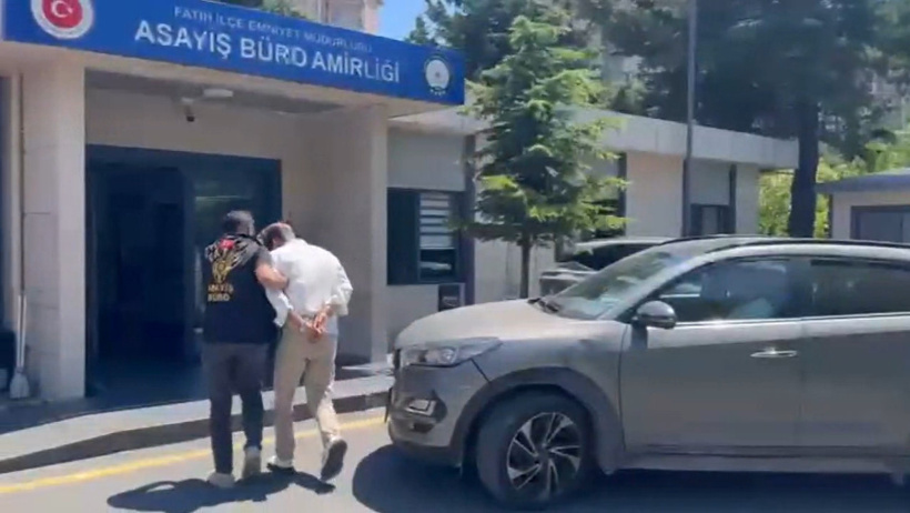 Sahilde Rus kadını taciz eden adam gözaltına alındı! - Resim : 4