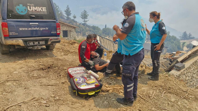 Türkiye alevlerle mücadele ediyor! Hastane boşaltıldı, yollar kapatıldı - Resim : 6