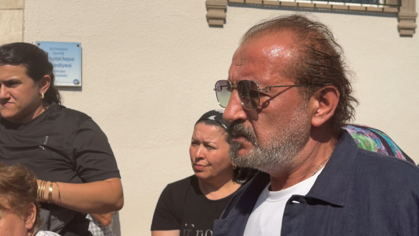 Eren Kaşıkçı son yolculuğuna uğurlandı: Somer Sivrioğlu ve Mehmet Yalçınkaya da cenazede - Resim : 5