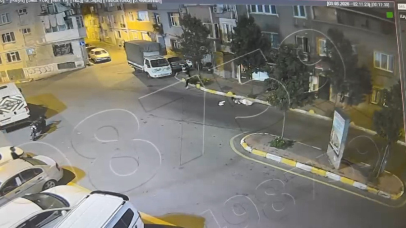 Yedikule'deki kanlı hesaplaşmanın görüntüsü ortaya çıktı! Yere düştü acımasızca öldürdüler - Resim : 6
