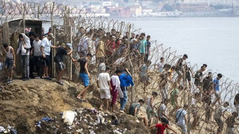 Depolara konan göçmen çocuklar istismara uğradı! Avrupa'nın insan hakları sınırda bitti - Resim : 2