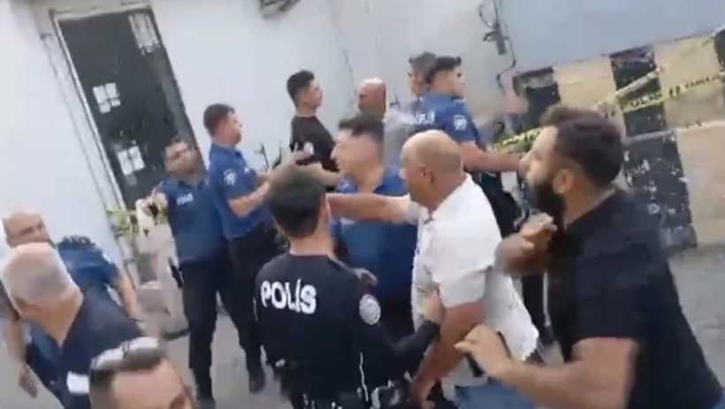 Engelli genç kız 4 kişi tarafından taciz edildi! Mahalleli karakolu bastı - Resim : 1