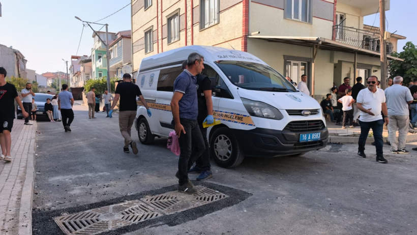 Sokak ortasında dehşet saçtılar: Kurşunlar havada uçuştu - Resim : 1