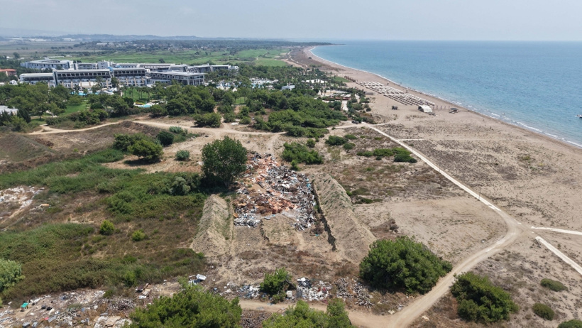 Antalya'daki 5 yıldızlı otelde skandal: Canları hiçe sayıp plajı çöple doldurdular - Resim : 4