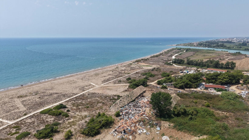 Antalya'daki 5 yıldızlı otelde skandal: Canları hiçe sayıp plajı çöple doldurdular - Resim : 5