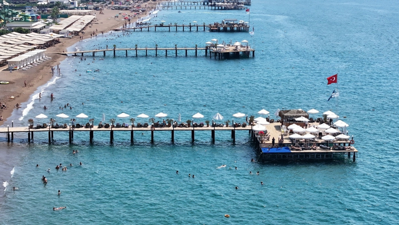 Akdeniz'in gözbebeğinde dev rekor: Turist sayısı 10 milyonu devirdi - Resim : 3