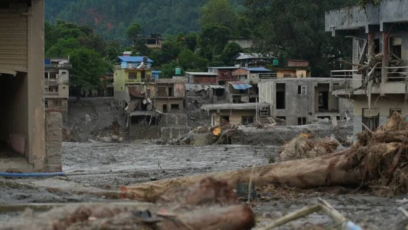 Nepal'deki sel felaketinde bilanço ağırlaşıyor! Can kaybı 903'e yükseldi, 4 bini aşkın kayıp - Resim : 2