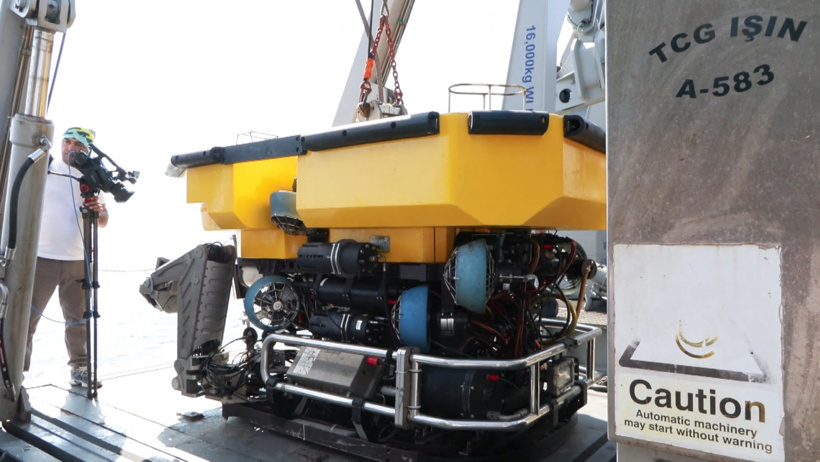 TCG Işın Girne'de batan geminin enkazındaki aramalara katıldı: Robotla dalış yapılacak - Resim : 5