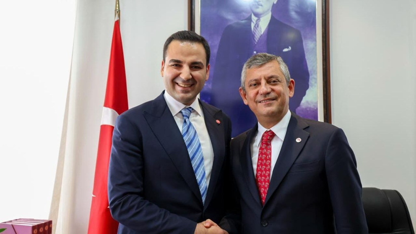 YENİ Parti kurmayları gençlere nasıl ulaşacaklarını açıkladı - Resim : 1