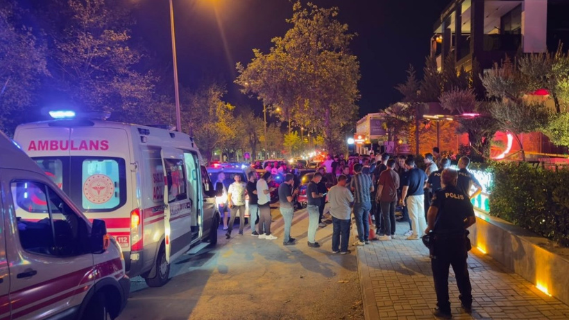 Restoranda başlayan kavga can aldı: 2 ölü ve yaralılar var! - Resim : 1