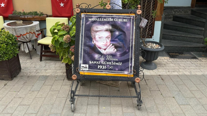 Zeki Müren'in koklamaya kıyamadığı 300 yıllık manolyanın hikayesini anlattı - Resim : 4