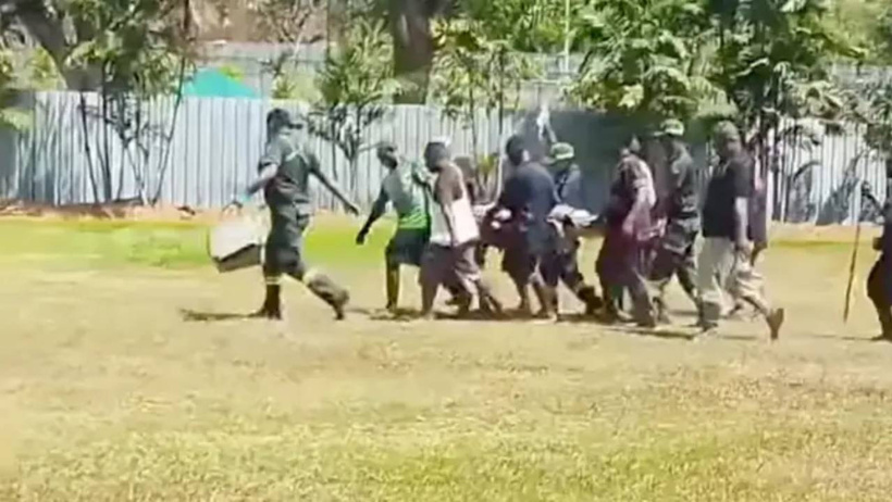 Timsah saldırısına uğrayan görevli hayatını kaybetti! Korkunç görüntüler saniye saniye kaydedildi - Resim : 2