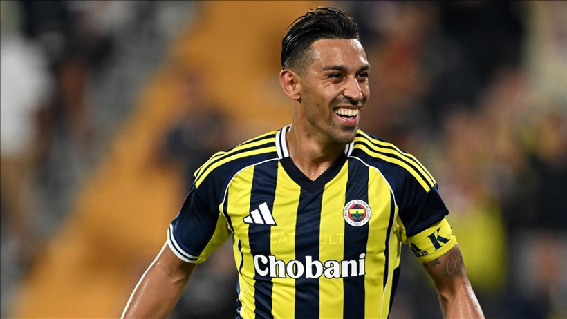 Fenerbahçe'de sürpriz Roma kararı: Derbinin faturası tek bir isme çıktı - Resim : 1