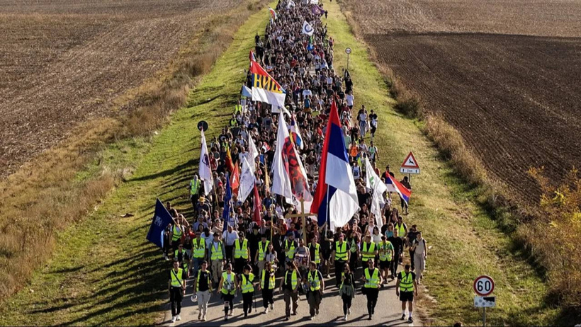 Bosna Kasabı anması hükümeti devirdi! Sırbistan'da meclis feshediliyor - Resim : 2