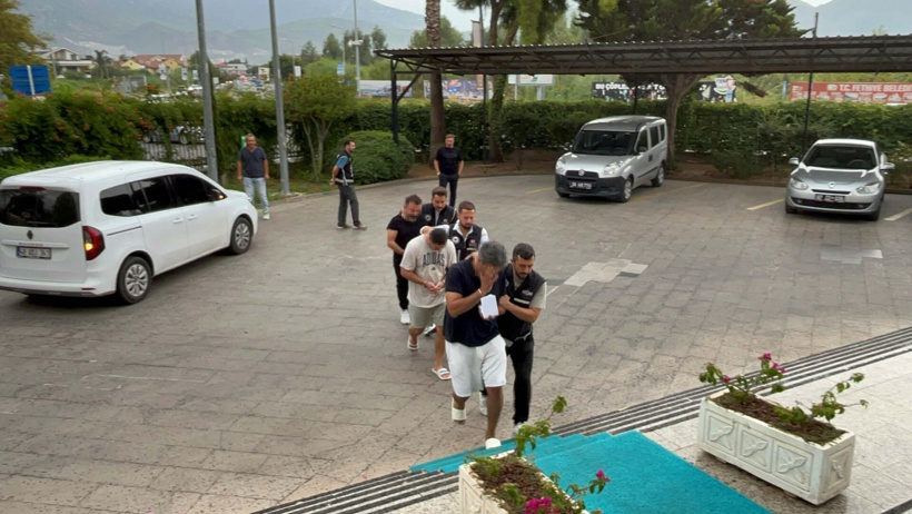 Fethiye Belediye Başkanına silahlı saldırıda üç kişi daha adliyede - Resim : 3