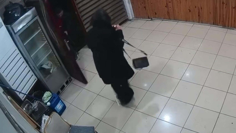 Cani koca boşanma aşamasındaki eşinin 2 bacağını da ampute etti: Üstüne 'Sevdiğim için oldu!' dedi - Resim : 2