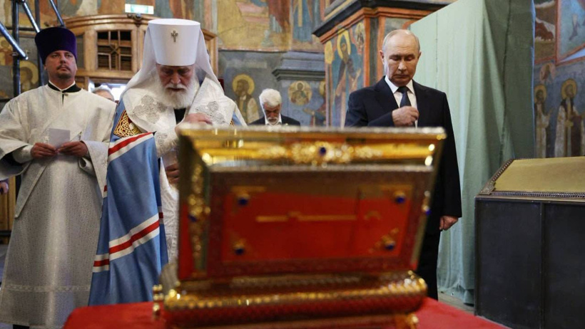 Ölü Rus prensin kemiklerini cepheye gönderildi! Putin bizzat emir verdi - Resim : 2