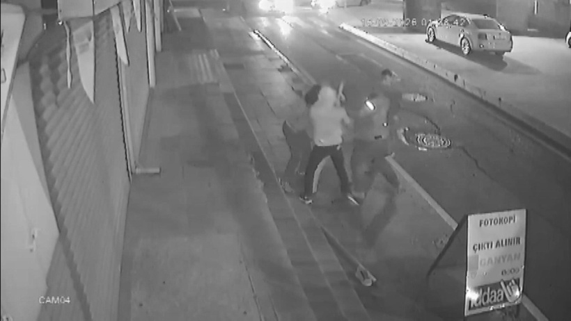 Abisine borç verdi, yeğenleri dehşeti yaşattı! Korku dolu anlar kameraya yansıdı - Resim : 3